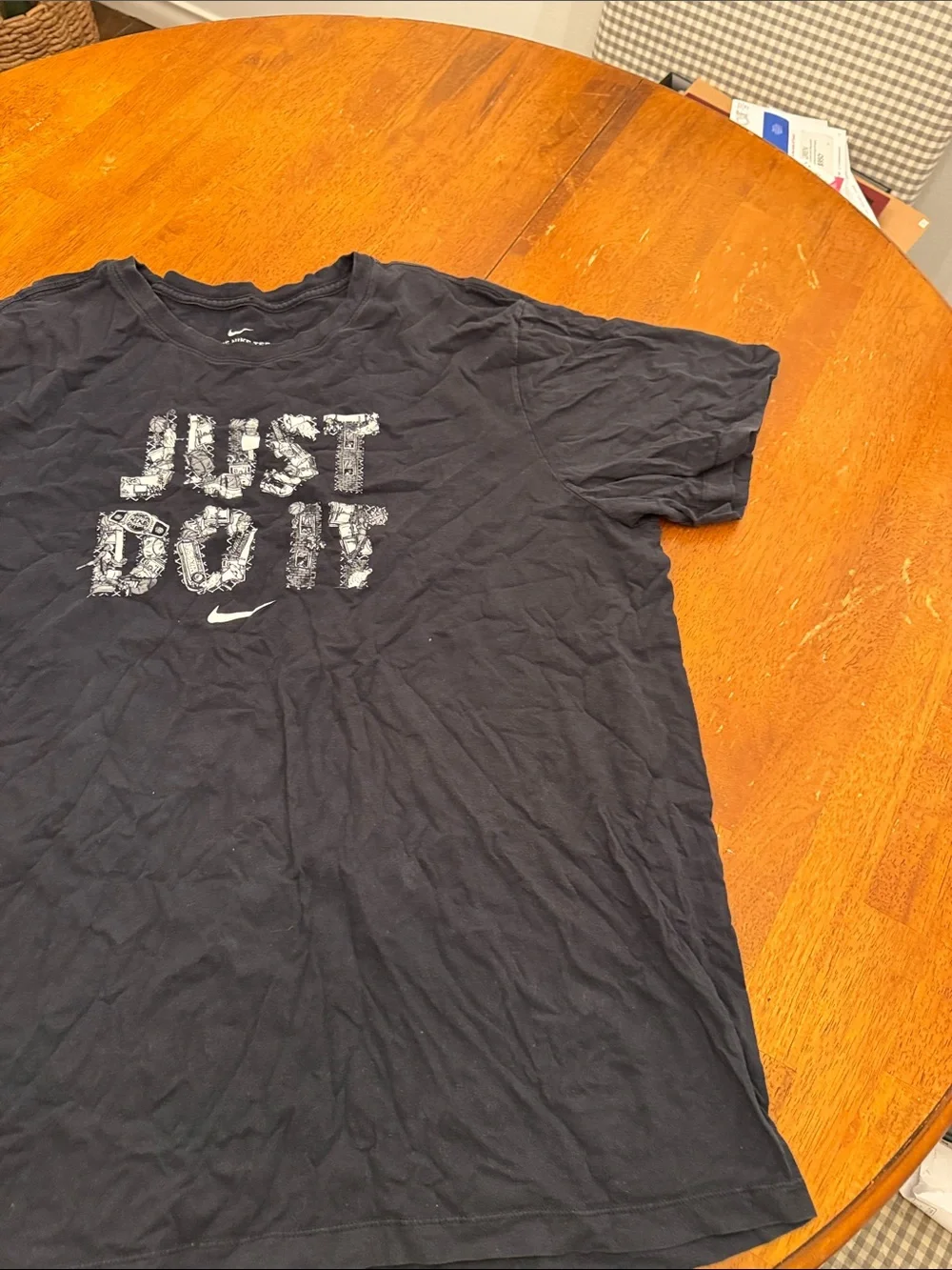 Nike Black Short-Sleeve 'Just Do It' Graphic Tee xxl
